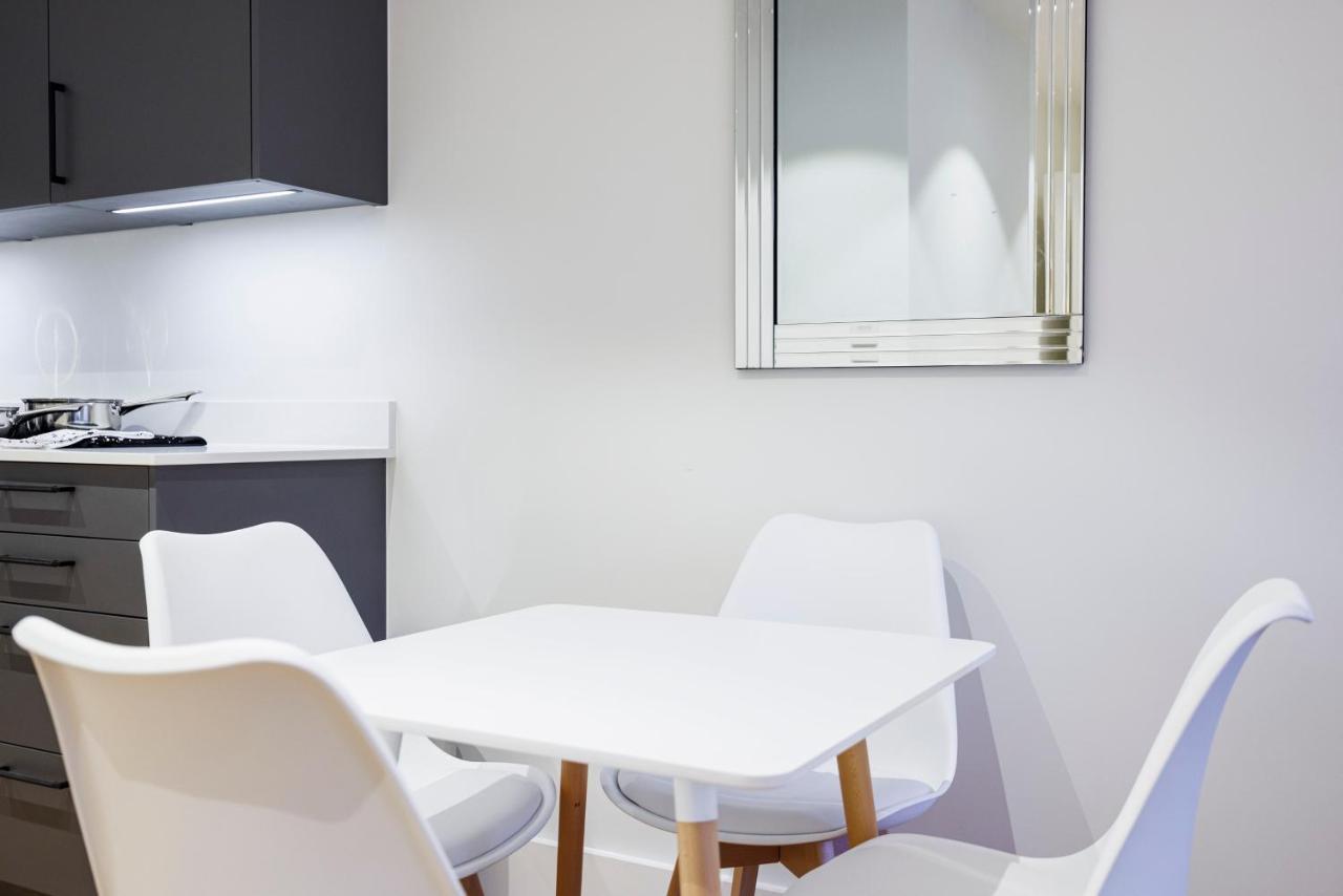 Luxury Spacious 2 Bed Apartment, London - Sk Экстерьер фото