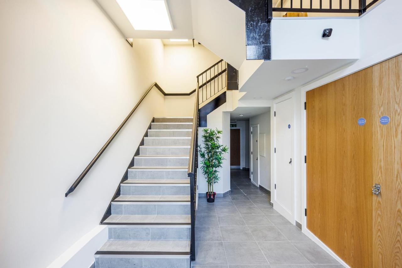 Luxury Spacious 2 Bed Apartment, London - Sk Экстерьер фото